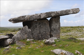 Poulnabrone Dolmen